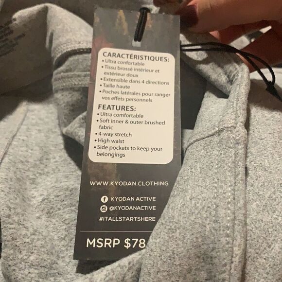 𝅺DOUBLE BRUSHED HIGH-WAIST LEGGINGS - Picture 9 of 10